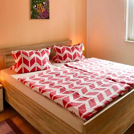 Doppelhaushaelfte, Feriehus